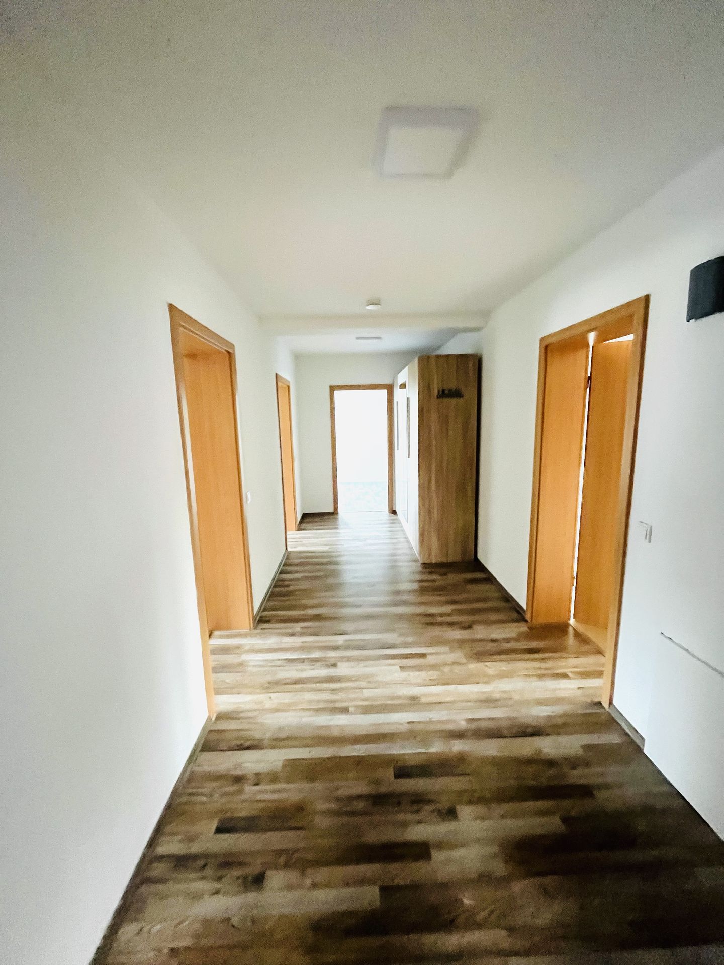 Kirchhundem-Rahrbach: 4-Zimmer-Wohnung mit großer Terrasse provisionsfrei zu vermieten