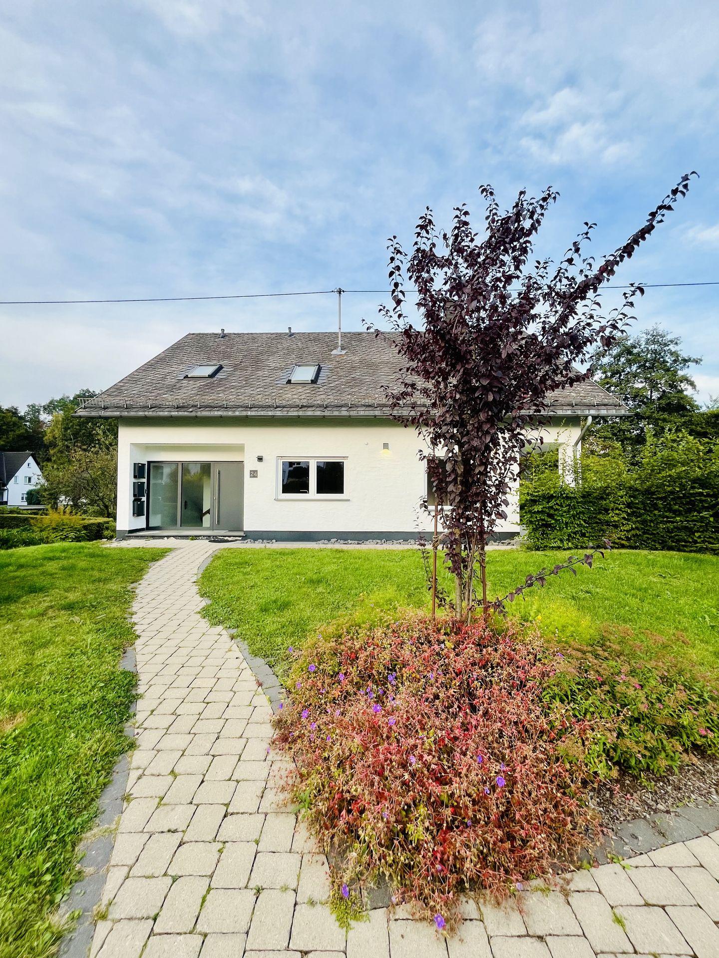 Kirchhundem-Rahrbach: 4-Zimmer-Wohnung mit großer Terrasse provisionsfrei zu vermieten