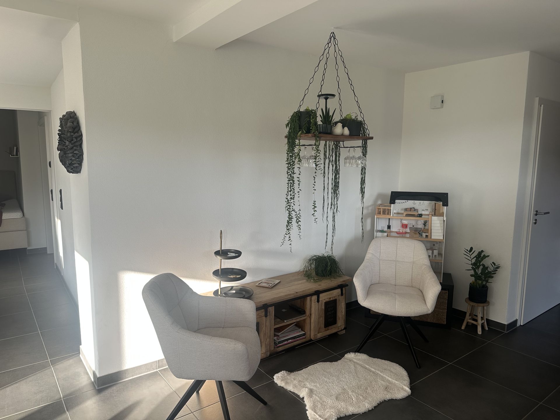 Rahrbach: Neubau-Wohnung INKL. Nebenkosten provisionsfrei ab 1.3.26 zu vermieten