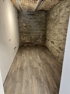 50_Küche mit Pendelleuchten und Runddecke_.JPG